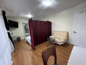 Room E image3