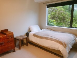 4FC8FEF6-4D5C-43FA-B7EB-29F0B2AA59F1