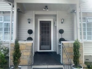 451efdf9736cb51f4129c42a2a799e7e