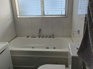 d1a7b803-a227-4929-9bee-de1248ed677e