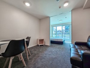 thumb-836871639_LaldJOgB_09f2832b8d23c3ea6ca740653e96c01ef45fc2df_750x563