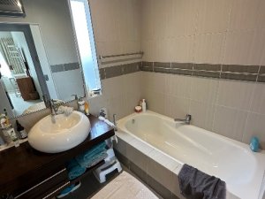 626c29bd-0180-463e-b08f-d10186056d0a