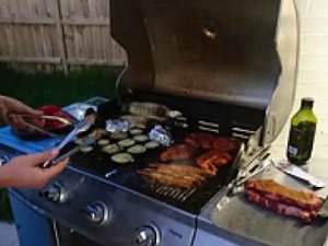 54375_31764_29019588_10214672694361302_152861675_n_thb_thb