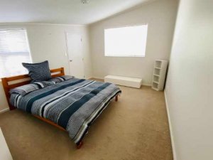 BECK BEDROOM1