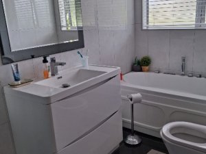 bath room Kumu