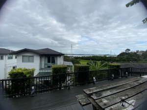 テラスからみた家view Kumu