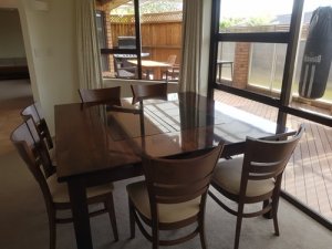 009 dining area
