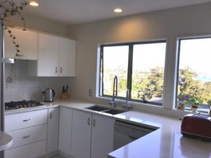 05 kitchen