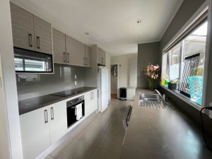Kitchen image2