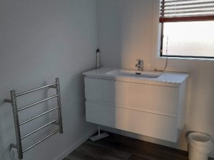 Shower 2