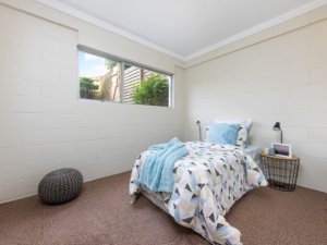 Bedroom4