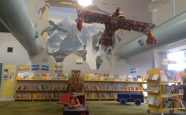 第6回 図書館で日本語の本を借りてライブラリーストアでランチ