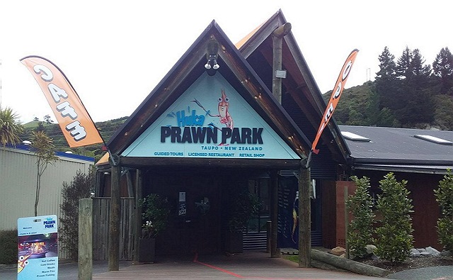 Huka Prawn Park