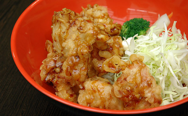 鳥のから揚げ丼