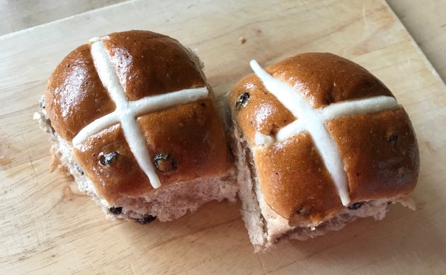 Hot cross buns