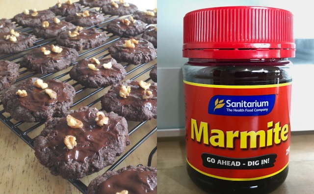 アフガンクッキー と マーマイト