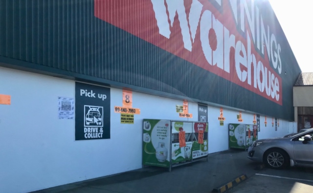 BUNNINGS WAREHOUSE