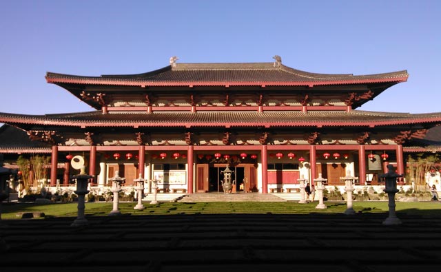 ニュージーランドでお寺参り